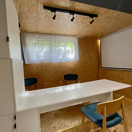 Modern Studio For 2 Near Paris Διαμέρισμα Neuilly-sur-Seine
